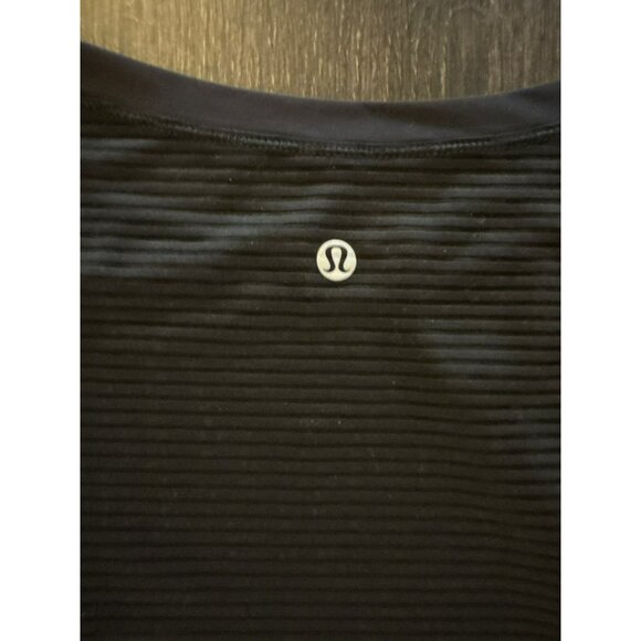 Lululemon Lean In W3AJXS Mesh Back Short Sleeve Top Size M - Picture 5 of 5